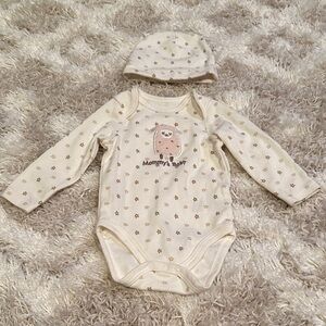 Adorable Cream Star Print Baby Onesie Set
